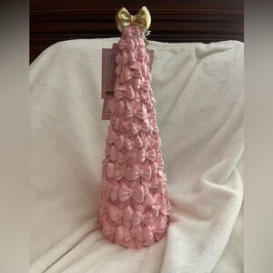 Cupcakes and Cashmere Viral Pink Bow Tree